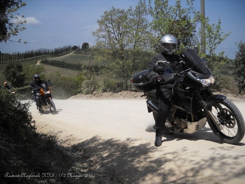 0107.JPG - Classica sterrata Toscana