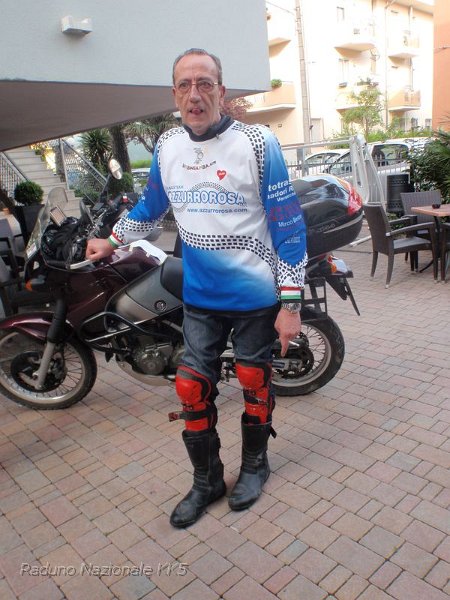 122.JPG - Oreste: "Oh, dunque, facciamo il punto della situazione...che Dio ce la  mandi buona e senza vento !! :-)