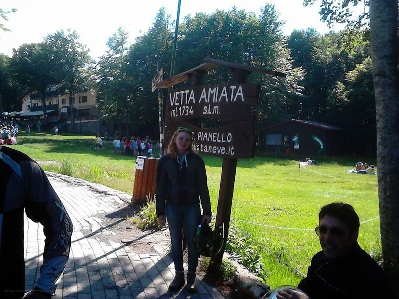 1530.jpg - Arrivati in vetta, 1734 m , Monte Amiata versante Senese..