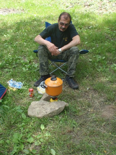 61.JPG - Bene, Gino e Rosi pranzeranno alla mensa vegetariana di Loris... :-)