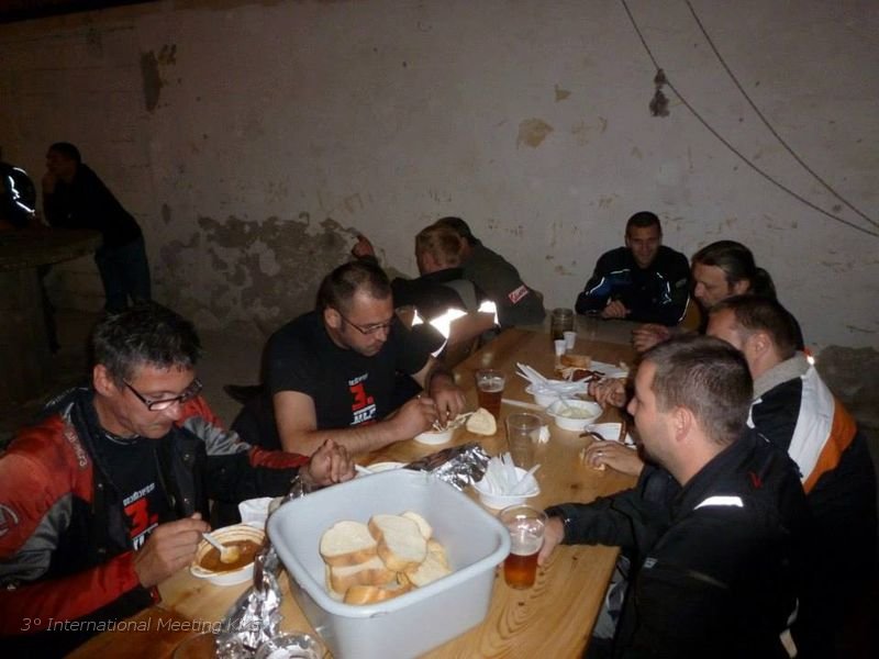 228.jpg